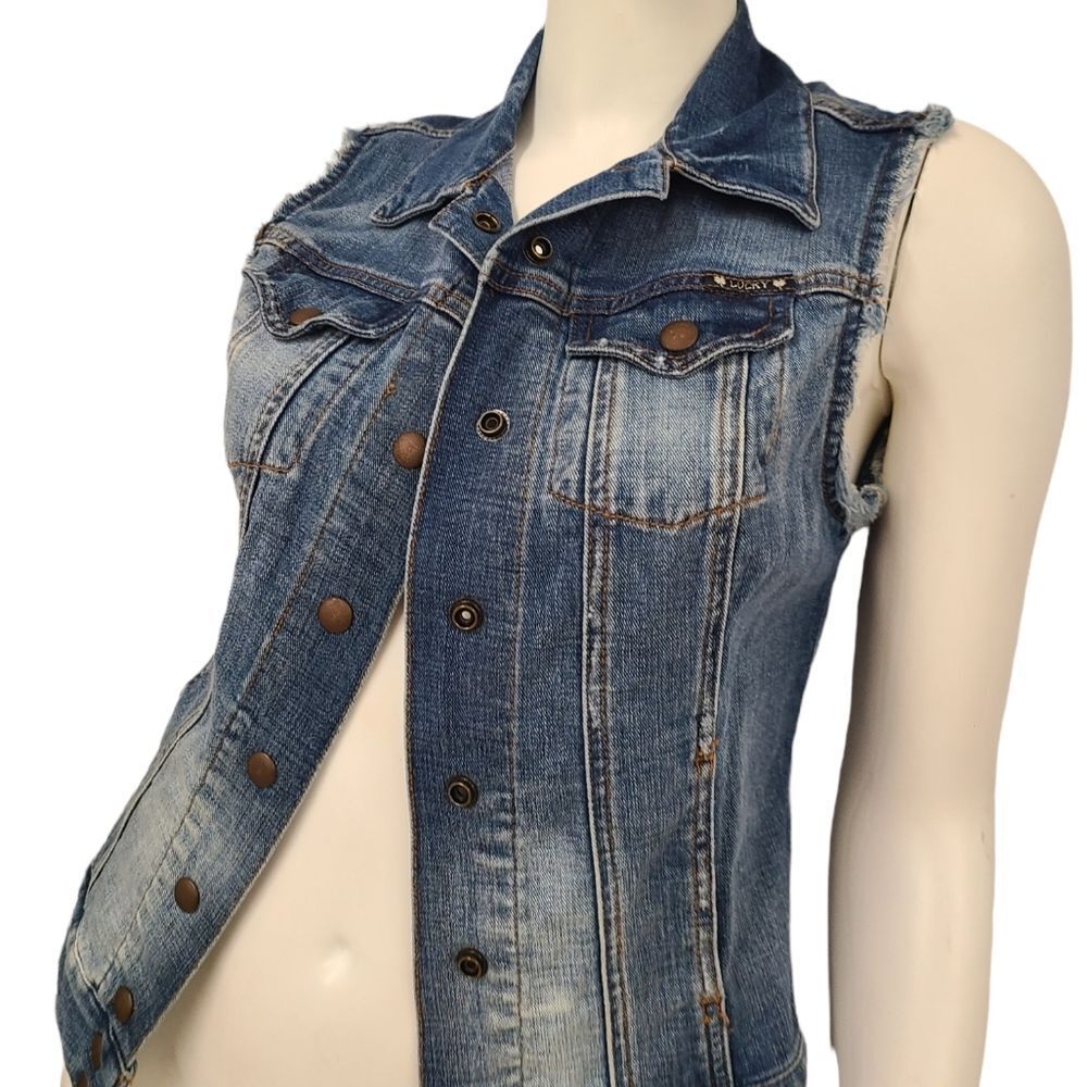 Lucky Brand Distressed Denim Vest Size XS - Picture 4 of 6